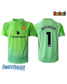 Manchester United Altay Bayindir #1 Portarii Tricou Fotbal Replică 2025-26 Barbati Treilea